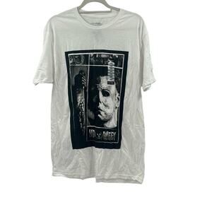 NWT Halloween White Graphic t shirt